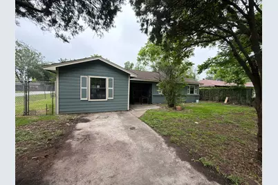 222 E John Alber Road, Houston, TX 77037 - Photo 1