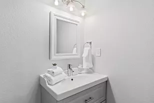 909 Reinli St, Austin, TX 78751 - Photo 18