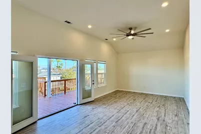 18 Edgewater, Bayou Vista, TX 77563 - Photo 12
