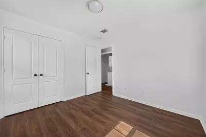 8126 Montague Manor Lane, Houston, TX 77072 - Photo 32