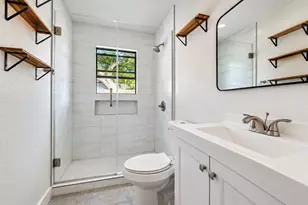 4210 1/2 Delhi St, Houston, TX 77022 - Photo 10