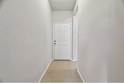 2519 Northern Great White Court, Katy, TX 77449 - Photo 4