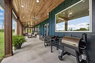 2610 County Rd 163, Alvin, TX 77511 - Photo 44