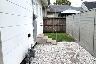 1533 Harvard St, Houston, TX 77008 - Photo 22