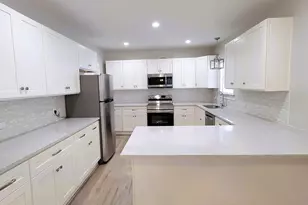 1533 Harvard St, Houston, TX 77008 - Photo 8