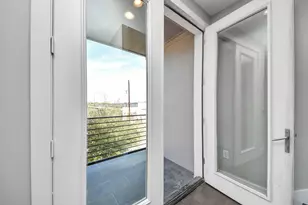 3204 Sherman St, Houston, TX 77003 - Photo 28