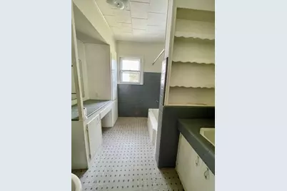 3190 Willowood Drive, Beaumont, TX 77703 - Photo 8