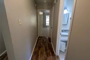 51 E Mistybreeze Cir, The Woodlands, TX 77381 - Photo 20