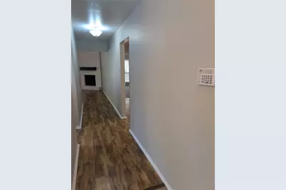 51 E Mistybreeze Circle, The Woodlands, TX 77381 - Photo 2