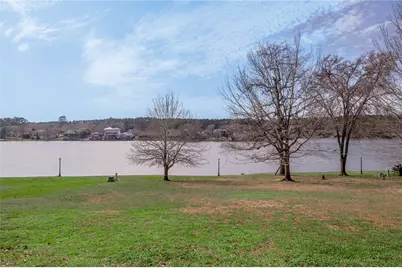 9 Lakeview Manor, Huntsville, TX 77340 - Photo 46