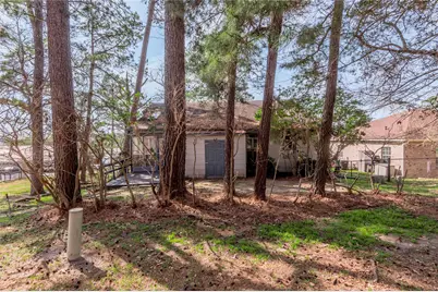9 Lakeview Manor, Huntsville, TX 77340 - Photo 44