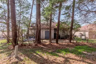 9 Lakeview Manor, Huntsville, TX 77340 - Photo 44