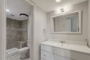 9 Lakeview Manor, Huntsville, TX 77340 - Photo 12