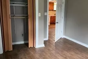 6710 Phillips Ln, Hitchcock, TX 77563 - Photo 18