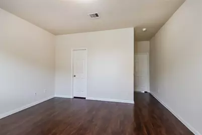 12319 Roy Mix Bohn Lane, Houston, TX 77044 - Photo 10