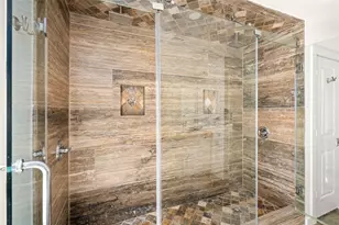 2006 Shadybriar Dr, Houston, TX 77077 - Photo 18