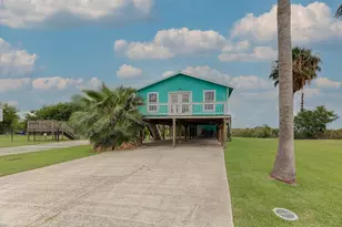 1089 Melody Ln, Crystal Beach, TX 77650 - Photo 44