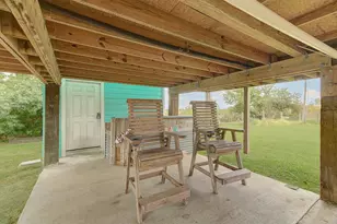 1089 Melody Ln, Crystal Beach, TX 77650 - Photo 6