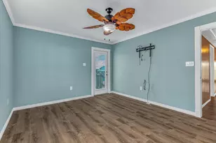 1089 Melody Ln, Crystal Beach, TX 77650 - Photo 28