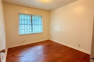 6211 Schevers St, Houston, TX 77087 - Photo 10