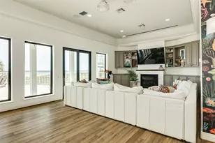 19219 Shores Dr, Galveston, TX 77554 - Photo 8