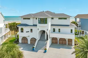 19219 Shores Dr, Galveston, TX 77554 - Photo 1