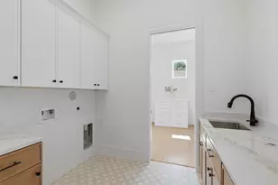 8021 Turquoise Ln, Houston, TX 77055 - Photo 26