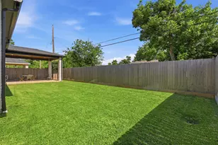 8021 Turquoise Ln, Houston, TX 77055 - Photo 42