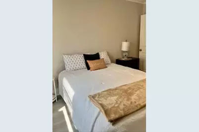 3126 Webster St #5, Houston, TX 77004 - Photo 2