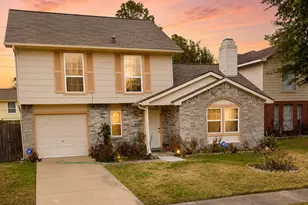 15610 Schumann Ln, Houston, TX 77083 - Photo 1