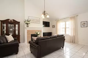 15610 Schumann Ln, Houston, TX 77083 - Photo 6