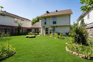 15610 Schumann Ln, Houston, TX 77083 - Photo 32