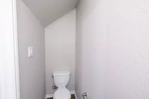 17039 Amarose Dr, Houston, TX 77090 - Photo 22