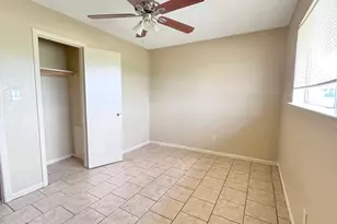 3021 Sycamore Ave, Bay City, TX 77414 - Photo 6