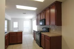 21802 Dimmett Way, Spring, TX 77388 - Photo 8