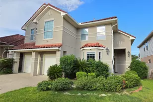 15 Oakmont Ct, Jersey Village, TX 77064 - Photo 1
