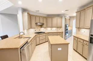 15 Oakmont Ct, Jersey Village, TX 77064 - Photo 6