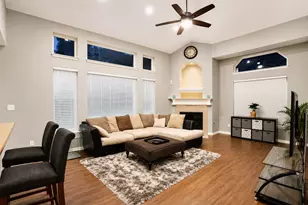 15 Oakmont Ct, Jersey Village, TX 77064 - Photo 10
