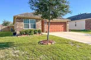 13106 Lucy Grove Ln, Houston, TX 77044 - Photo 2