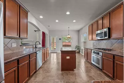 3902 Basil Court, Pearland, TX 77584 - Photo 12