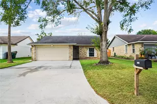 3226 Dragonwick Dr, Houston, TX 77045 - Photo 1