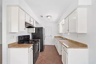 3226 Dragonwick Dr, Houston, TX 77045 - Photo 8