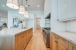 805 Bomar St, Houston, TX 77006 - Photo 16
