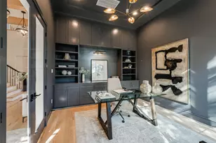 805 Bomar St, Houston, TX 77006 - Photo 4