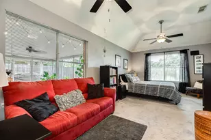 3722 S Peach Hollow Cir, Pearland, TX 77584 - Photo 8