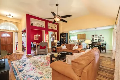 3722 S Peach Hollow Circle, Pearland, TX 77584 - Photo 4