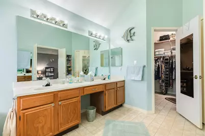 3722 S Peach Hollow Circle, Pearland, TX 77584 - Photo 12