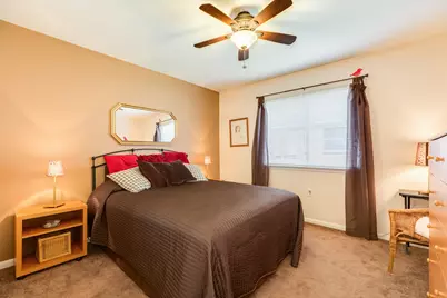 3722 S Peach Hollow Circle, Pearland, TX 77584 - Photo 8