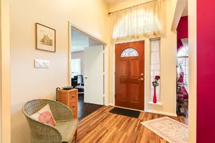 3722 S Peach Hollow Cir, Pearland, TX 77584 - Photo 2