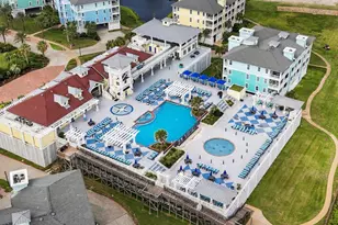 4111 Pointe W Dr, Galveston, TX 77554 - Photo 48